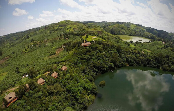 Papaya Lake Lodge